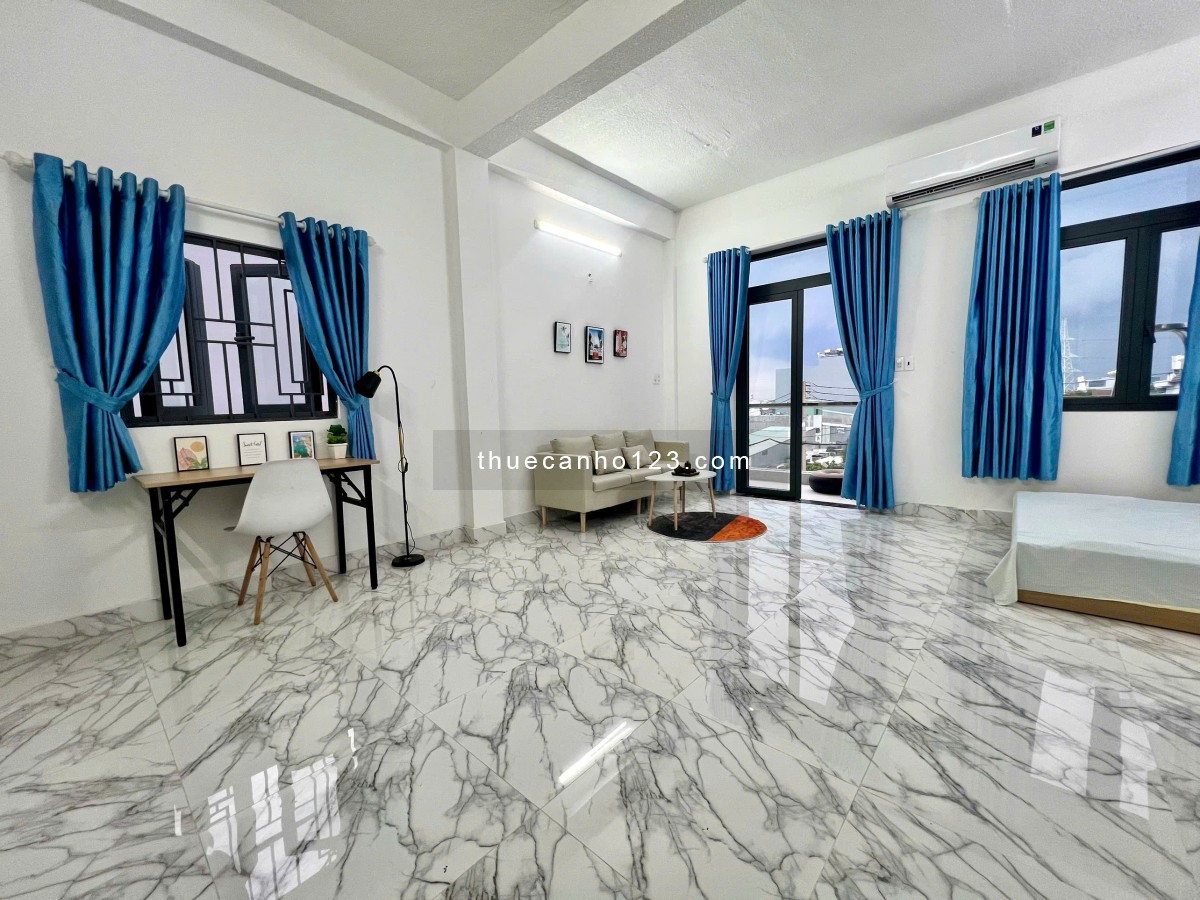 Khai Trương Căn Hộ Mới Full Nội Thất _ Ban công, Cửa sổ thoáng _ Ngay Phạm Văn Bạch, Trường Chinh