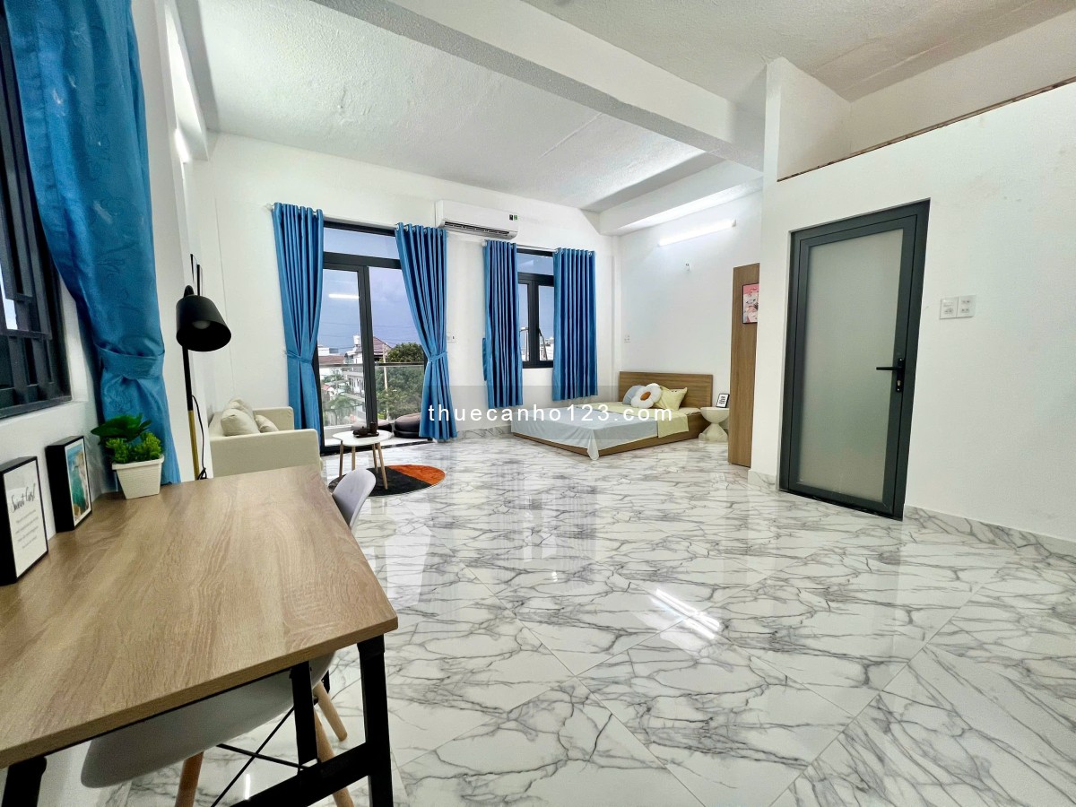 Khai Trương Căn Hộ Mới Full Nội Thất _ Ban công, Cửa sổ thoáng _ Ngay Phạm Văn Bạch, Trường Chinh