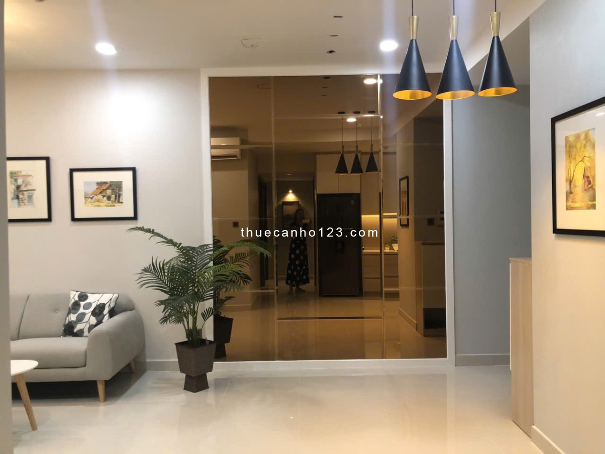 Cần Cho Thuê 2 Phòng Ngủ View Sông Sài Gòn Royal Quận 4