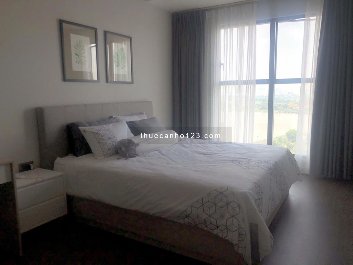 Cần Cho Thuê 2 Phòng Ngủ View Sông Sài Gòn Royal Quận 4