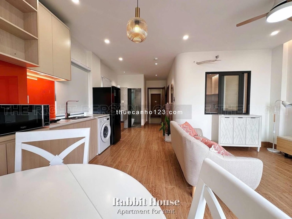 Cho thuê căn hộ mới 100% - 1PN, 1PK / Studio ban công, máy giặt riêng gần sân bay Tân Sơn Nhất-K300