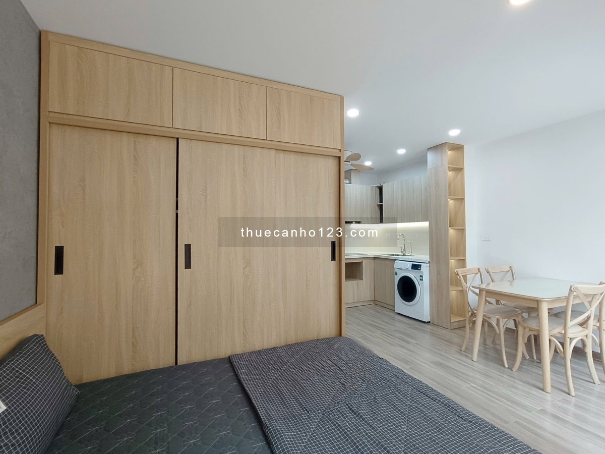 Cho thuê căn hộ mới 100% - 1PN, 1PK / Studio ban công, máy giặt riêng gần sân bay Tân Sơn Nhất-K300
