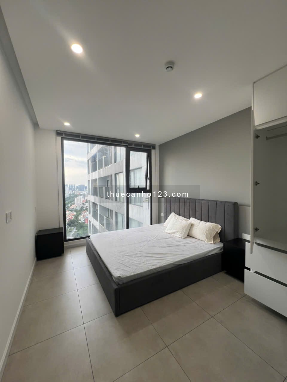 Cho thuê căn hộ Lavida Plus quận 7 - Full nội thất cao cấp, nhà mới 100% chưa ai ở - 15tr/tháng