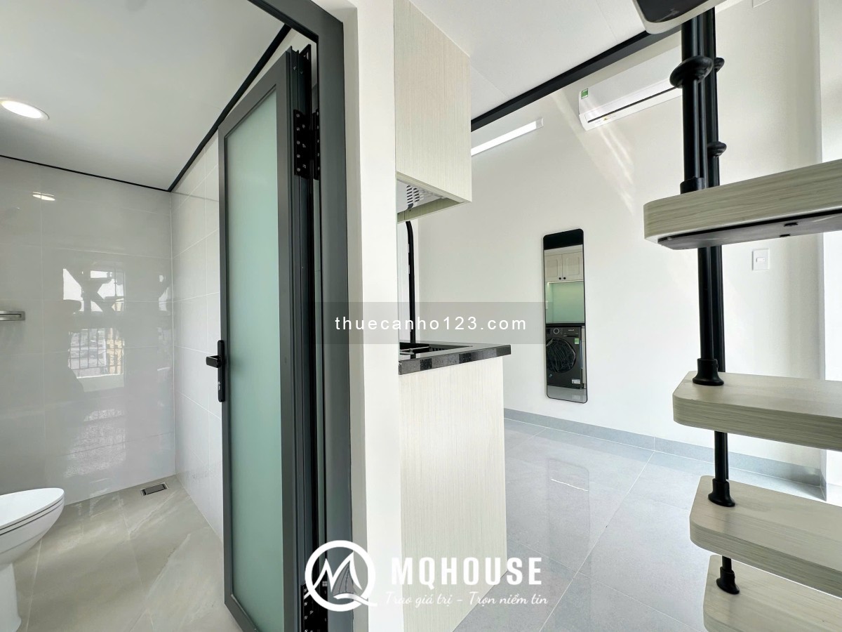 Duplex mới 100% nội thất có gu/giặt riêng - Ban công Tân Phú