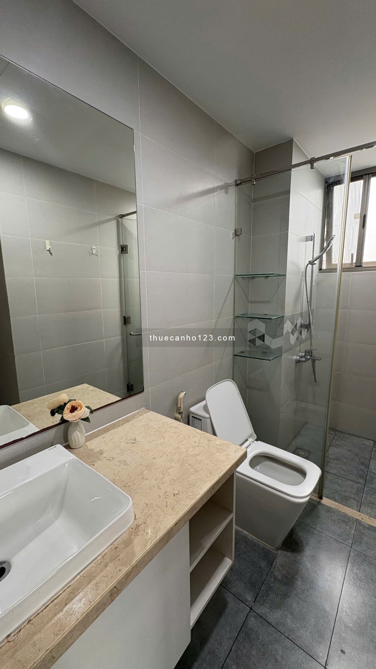 Chính chủ cho thuê căn hộ chung cư Hưng Phúc, PMH, 2PN, 2WC, 2 ban công View đẹp, nhà đẹp, Full NT