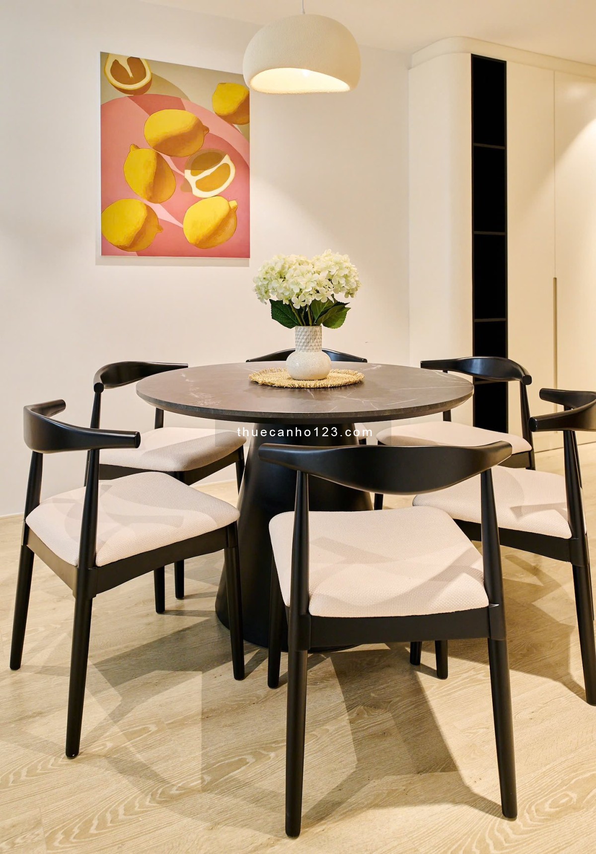 Cho thuê căn hộ 3 phòng ngủ - 2 WC – thiết kế tiện nghi tại Secnic Valley Q7