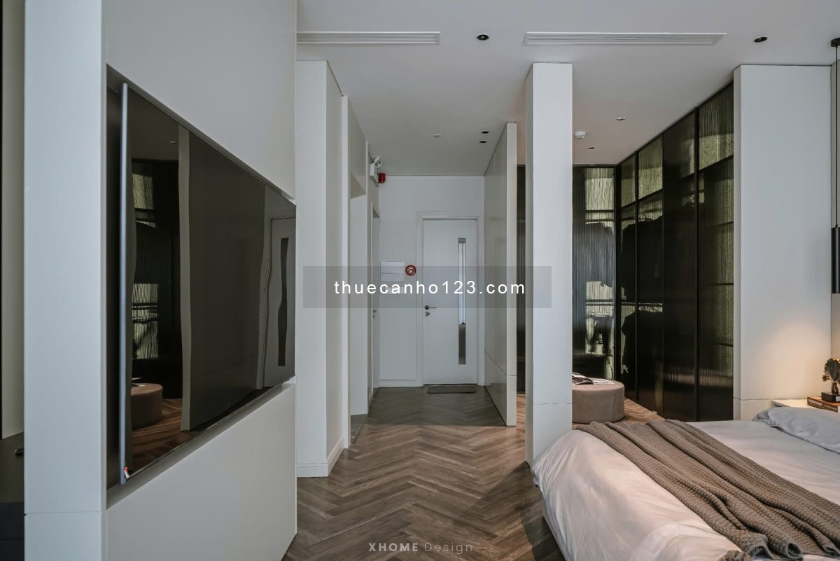 Cho thuê căn hộ đầy đủ nội thất có cửa sổ lớn ban công thoáng mát tiện nghi gần sân bay Tân Sơn Nhất