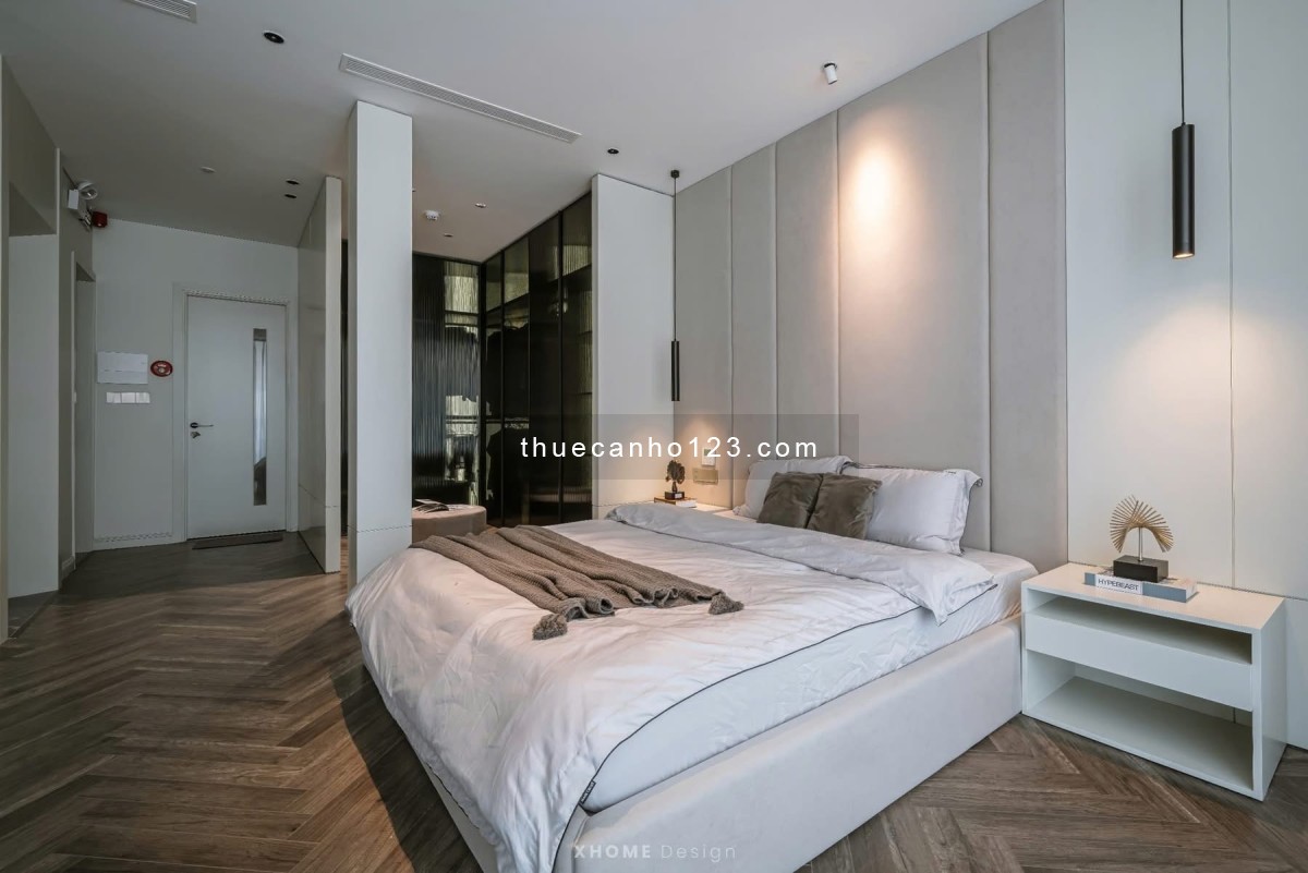 Cho thuê căn hộ đầy đủ nội thất có cửa sổ lớn ban công thoáng mát tiện nghi gần sân bay Tân Sơn Nhất