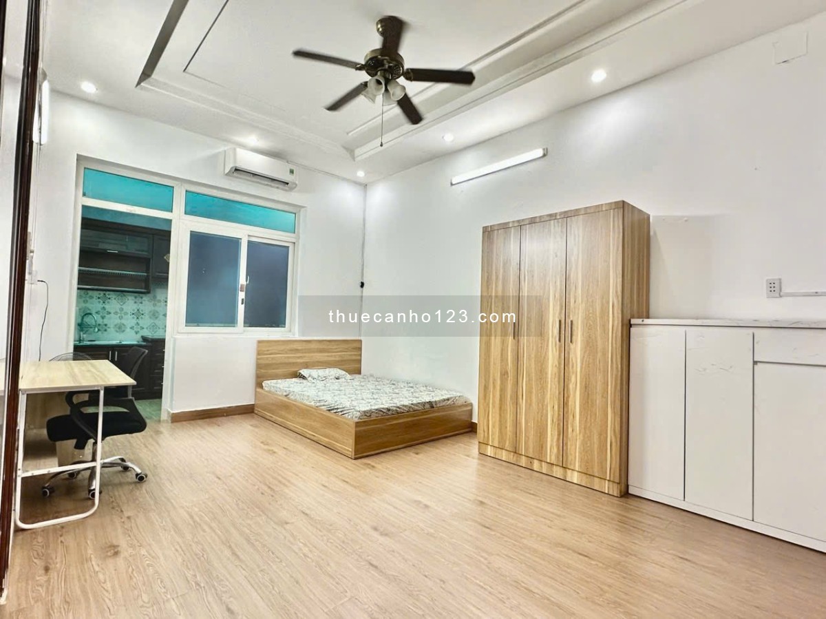 Căn hộ 2 phòng Fullnthat phường Tân Phong Quận 7