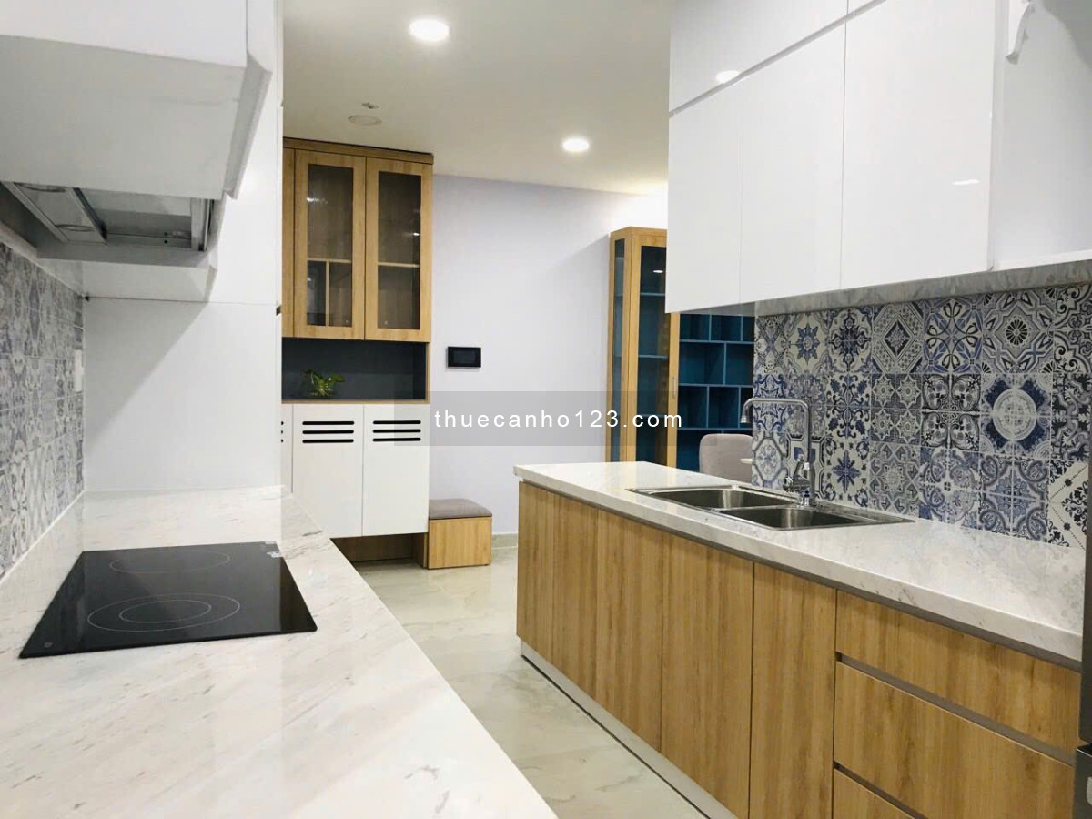 Cho thuê căn hộ Scenic Valley 1, PMH, 3PN, 3 WC, DT 133m, Full NT, cho thuê tốt nhất