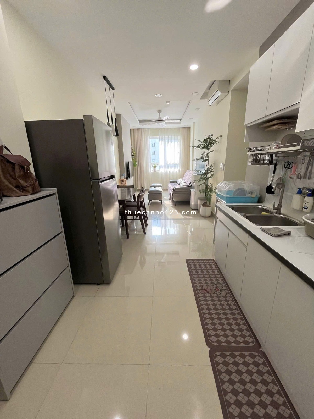 C/c Carillon 2, Hòa Thạnh, TP 2p ngủ, 2wc, Nội thất mới, 10tr/tháng