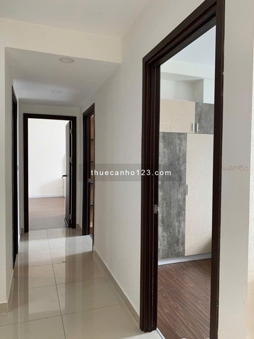 Sunrise Riverside – căn hộ 3PN cho thuê view sân banh đẹp