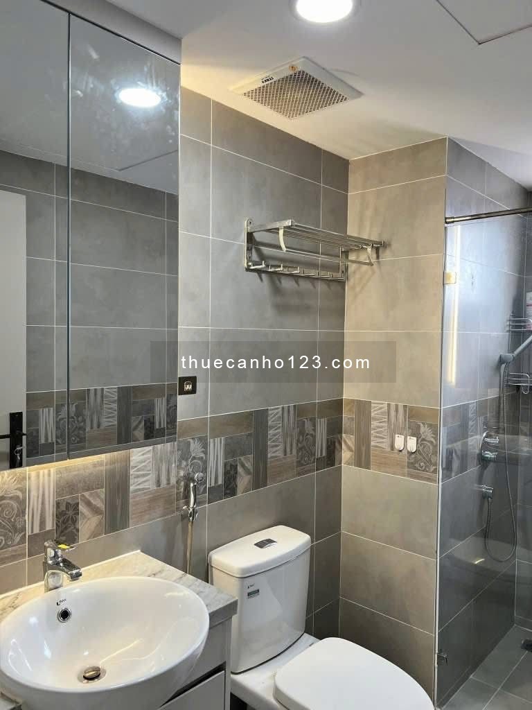 The Gold View quận 4 cho thuê căn 94m² — 2 phòng ngủ, 2 vệ sinh, đầy đủ tiện ích