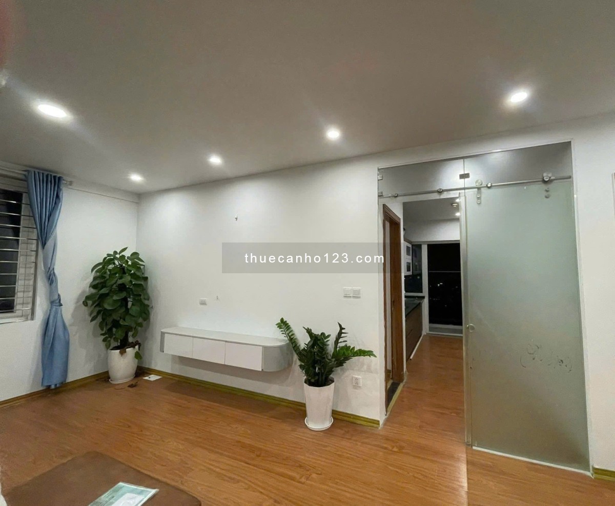 10tr/th. C/c Carillon 5, Hòa Thạnh, Tân Phú: 70m2, 2PN, 2WC, Nội thất