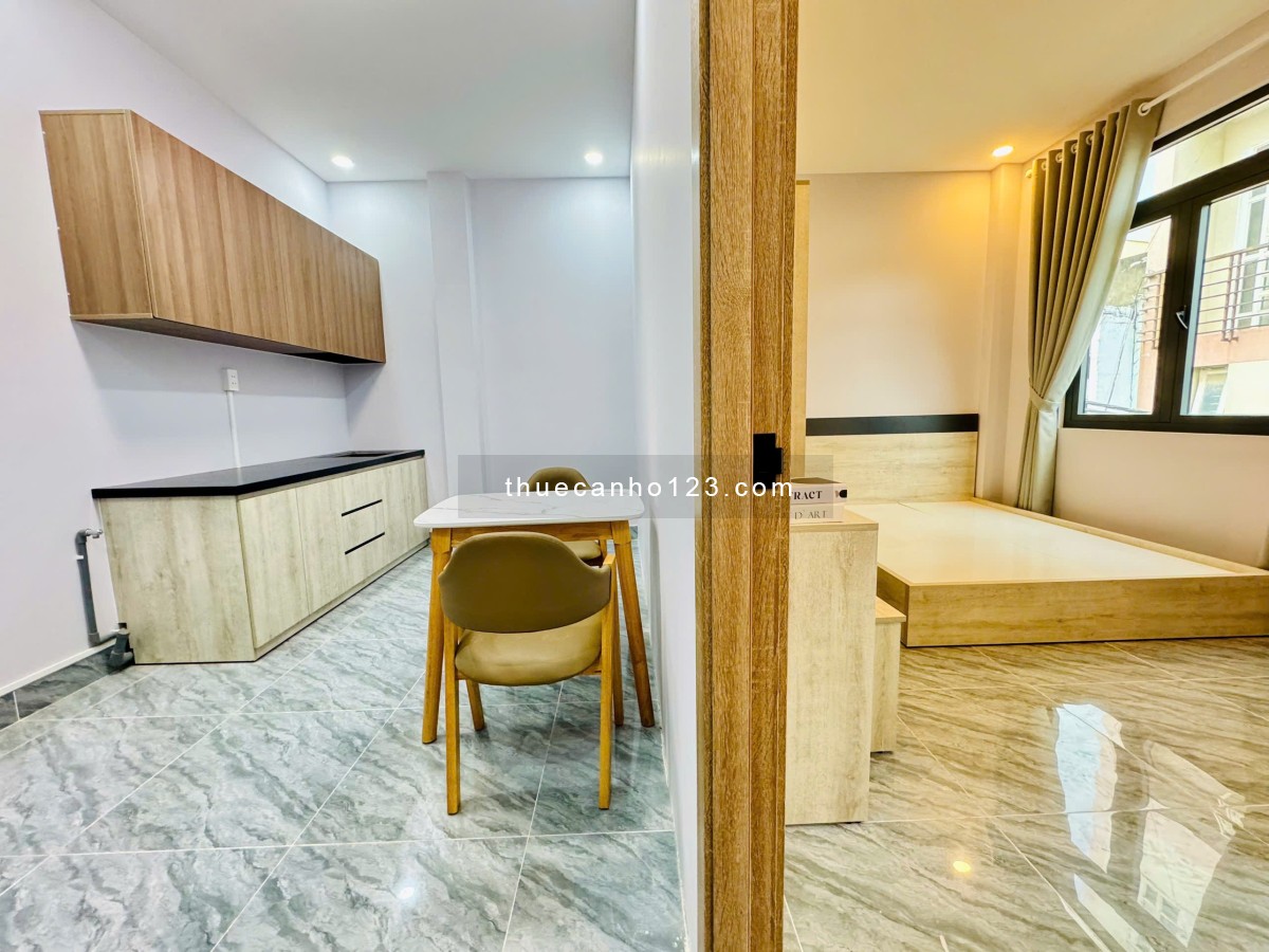 Khai trương căn studio ban công tách bếp Q4, gần Đh Nguyễn Tất Thành, Đh Luật, cầu Khánh Hội, cầu Ca