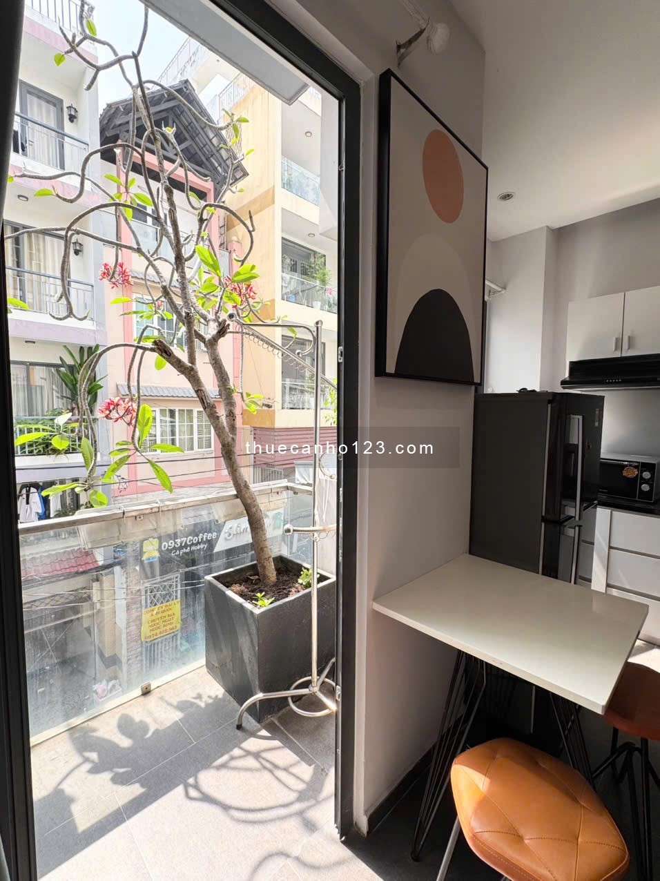 Cho thuê căn hộ Studio Bancol (35m2) siêu thoáng Trường Sa Q3