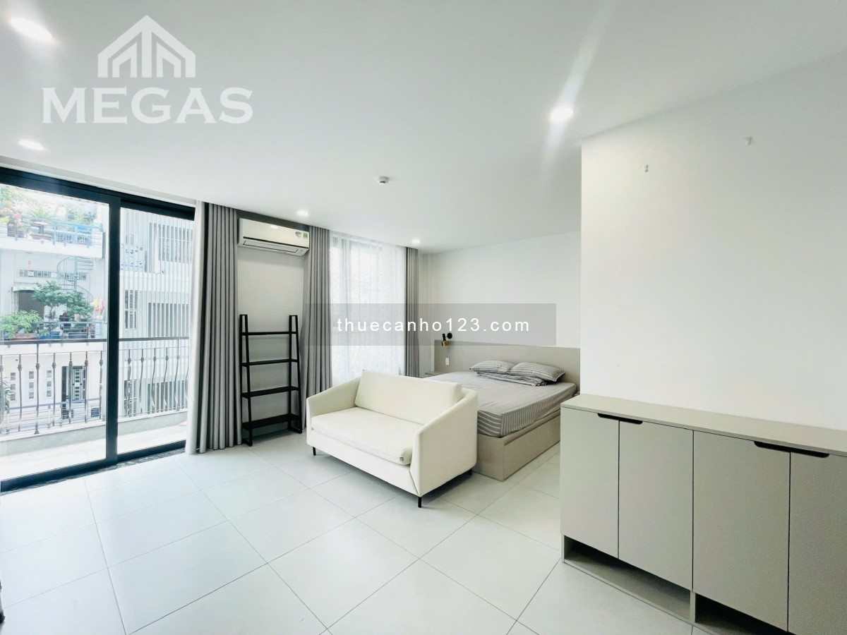 Căn hộ luxury chuẩn studio - Bancong rộng ngay Tô Hiến Thành