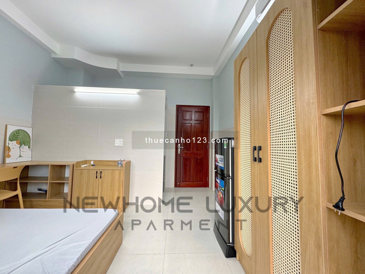 Cho thuê Studio ban công gần ngay Sân bay