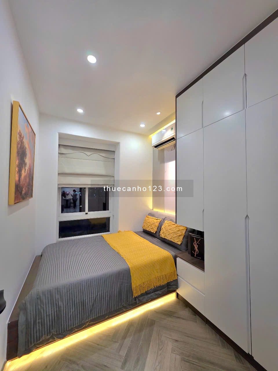 Cho thuê gấp căn hộ mới tinh vừa ra mắt 3PN 72M2 giá rẻ chỉ 1X