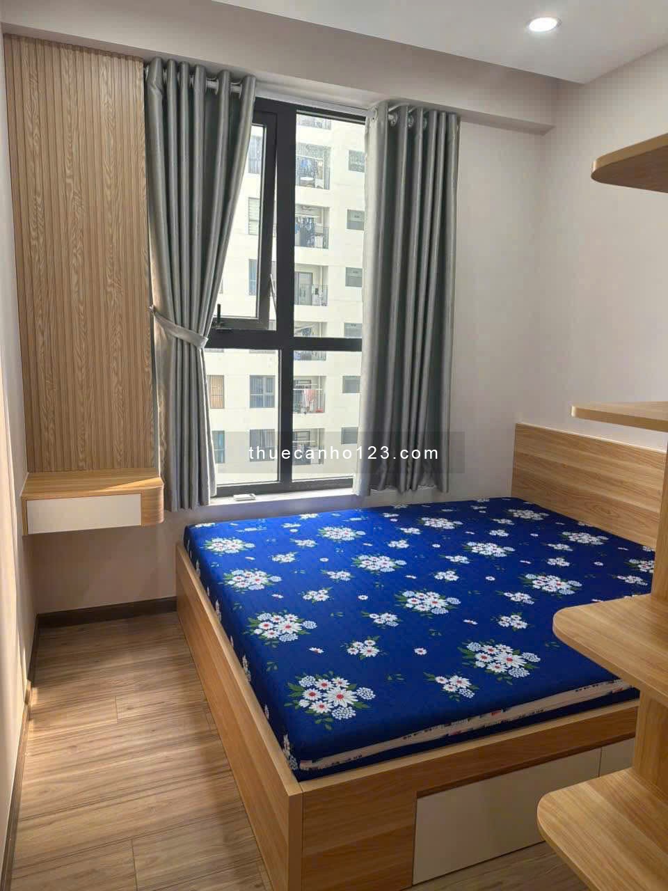 Chung cư Carillon 5, Luỹ Bán Bích, TP: 2p ngủ, 74m2, máy lạnh, 10tr5/th