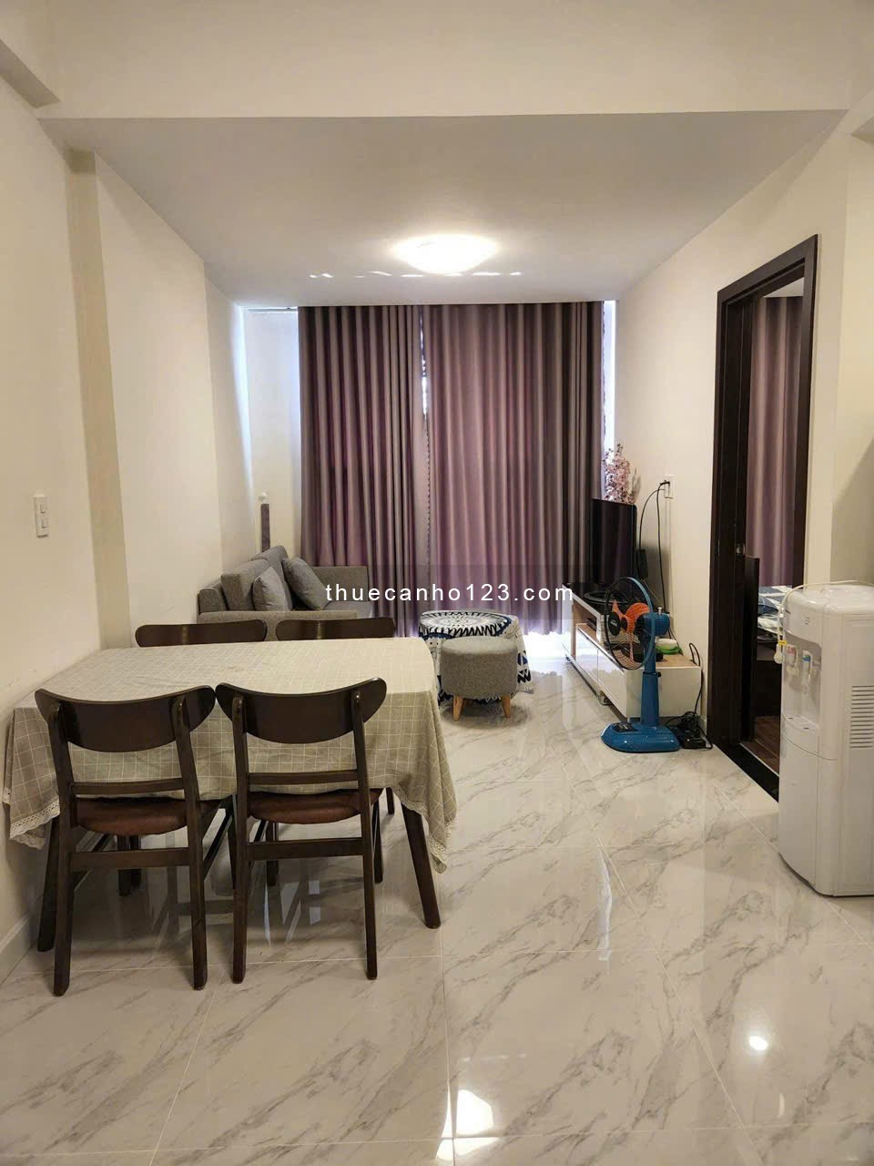 Chung cư Carillon 5, Luỹ Bán Bích, TP: 2p ngủ, 74m2, máy lạnh, 10tr5/th