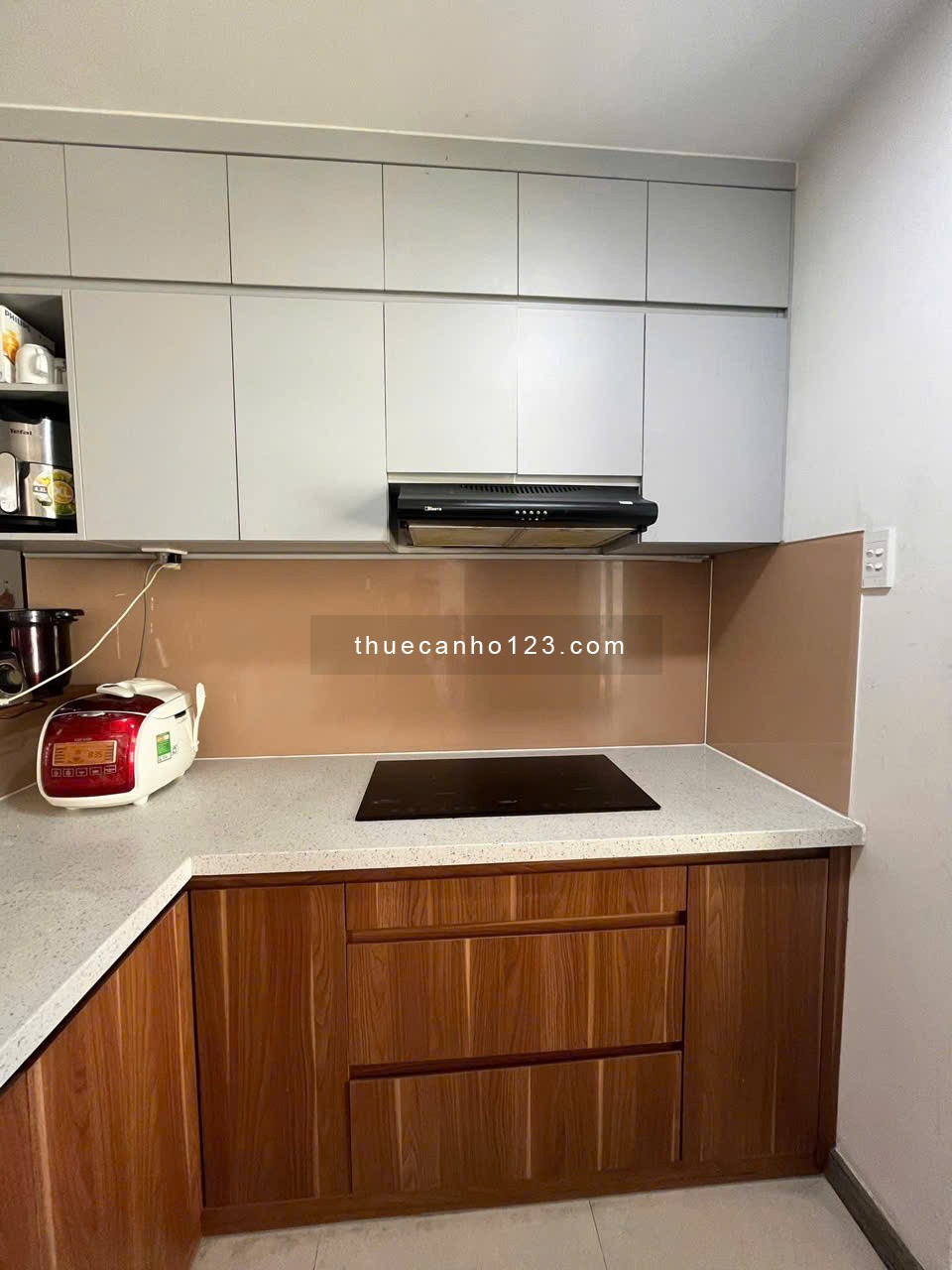 Chung cư Botanica, Hồng Hà, TB: 15tr5/th, full nội thất, 2pn, 75m2