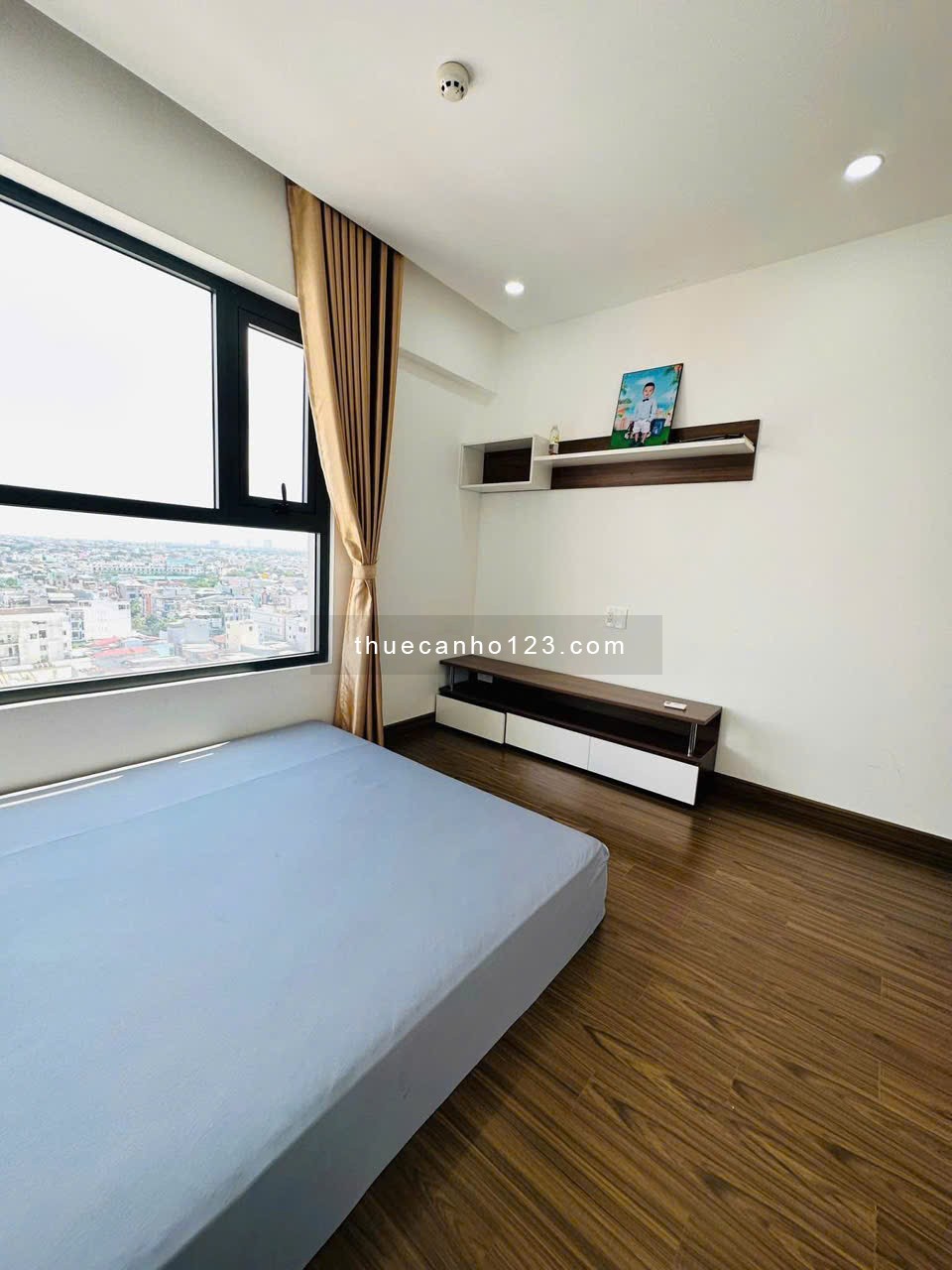 Chung cư Topaz, Trịnh Đình Thảo, TP: 2p ngủ, NTCB, 2wc, 10tr/tháng