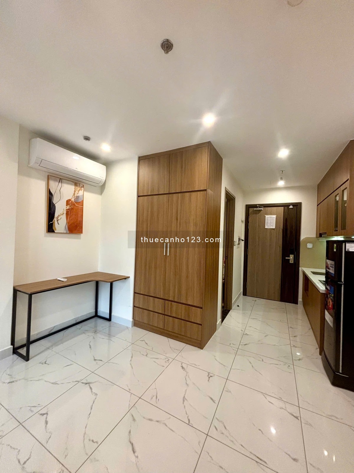 CHO THUÊ căn hộ Studio Vinhomes Grand Park Q9 – Full nội thất mới gần Vincom – Giá thuê 6,5 triệu
