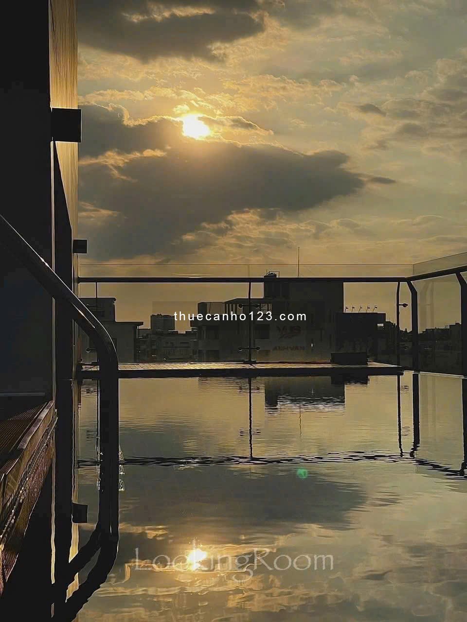 Cho thuê căn hộ ở Tân Bình 1PN ban công, gần sân bay Tân Sơn Nhất, hồ bơi, phòng gym