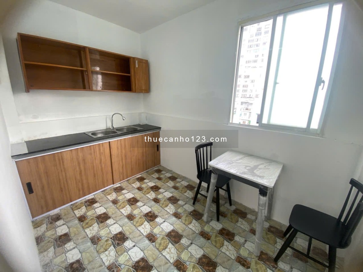 Studio tách bếp cửa sổ thoáng Q8, gần Parcmall, chợ Rạch Ông, cầu chữ Y, cầu Nguyễn Văn Cừ,.... 