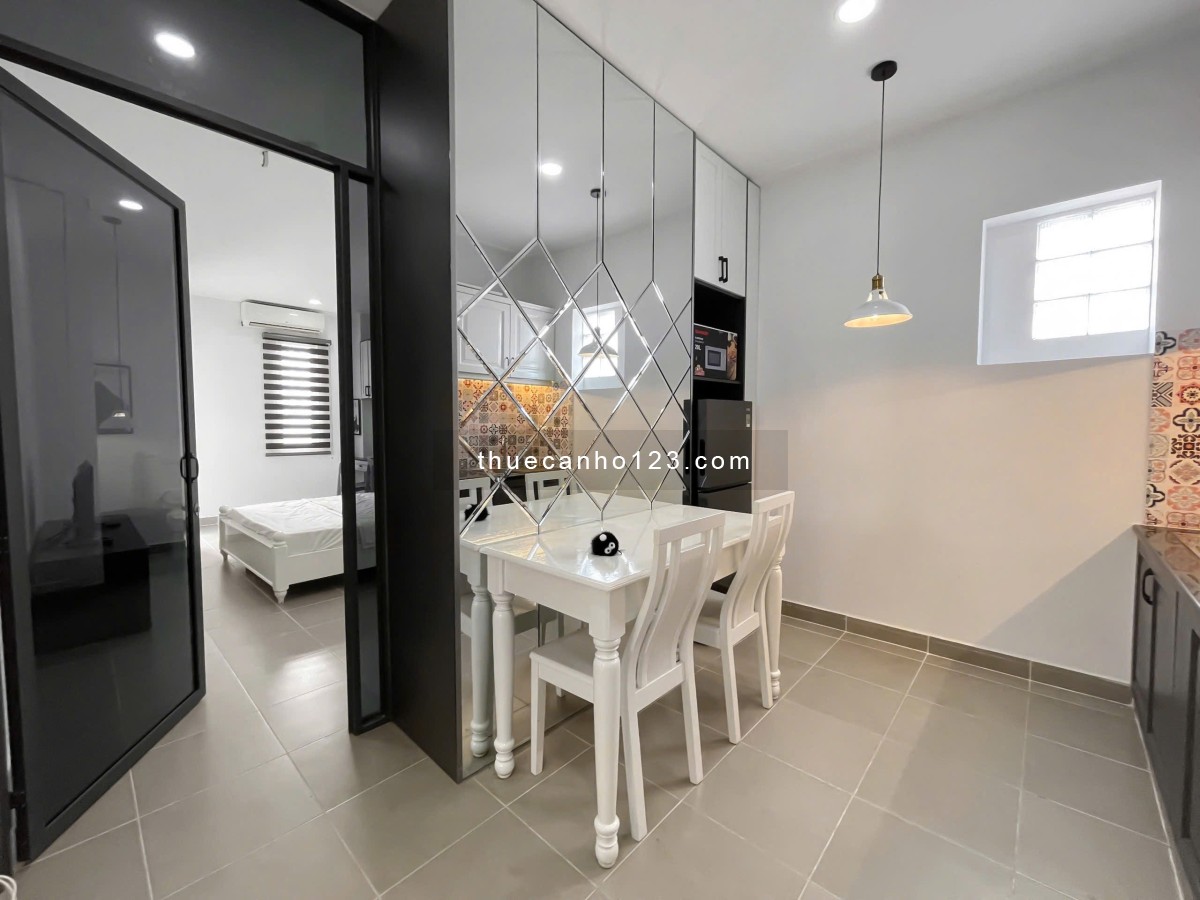 Cho thuê căn hộ 40m² đầy đủ nội thất, ở đường Võ Trần Toản, Q. Bình Thạnh – gần ngã tư Hàng Xanh