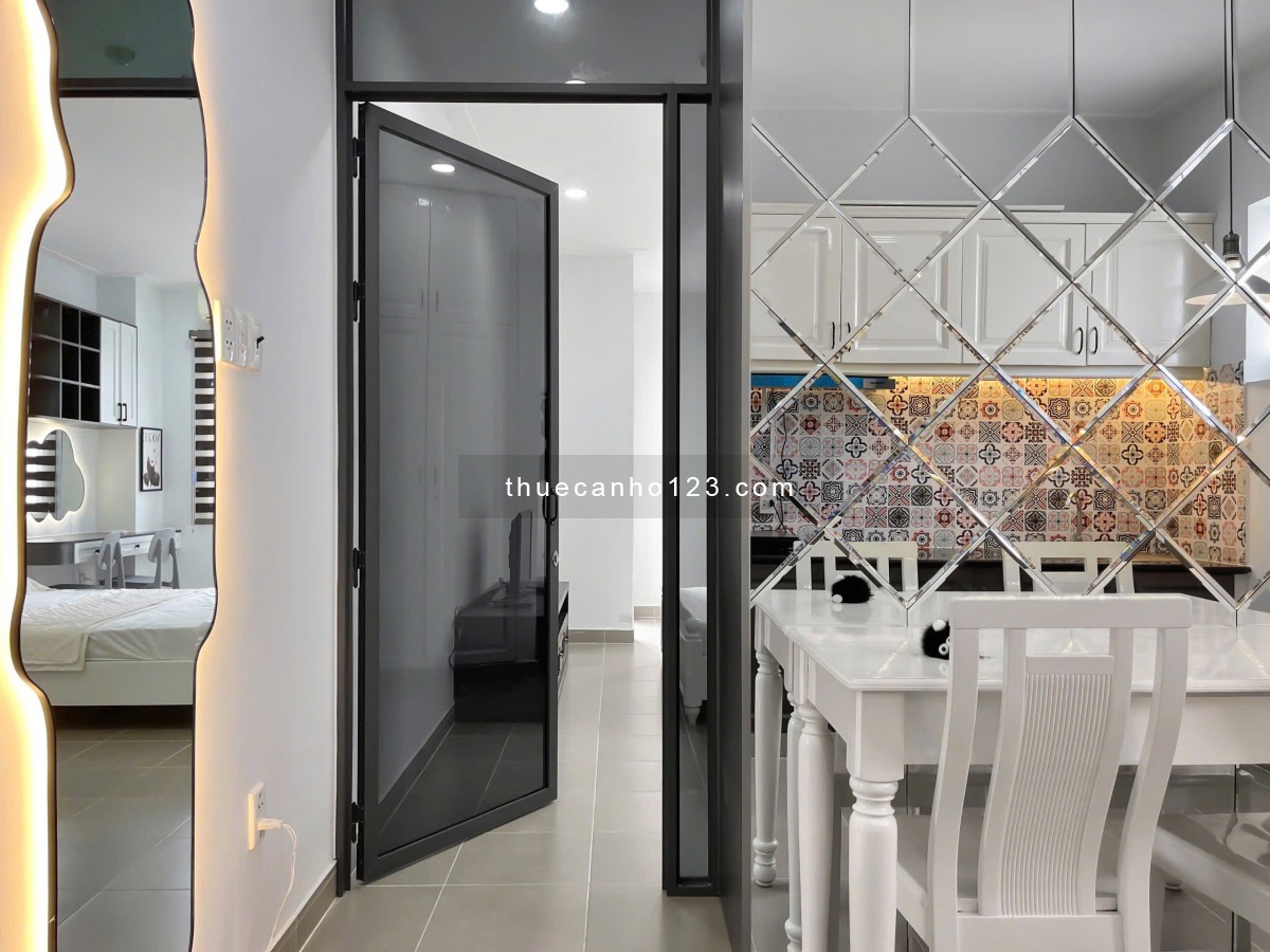 Cho thuê căn hộ 40m² đầy đủ nội thất, ở đường Võ Trần Toản, Q. Bình Thạnh – gần ngã tư Hàng Xanh
