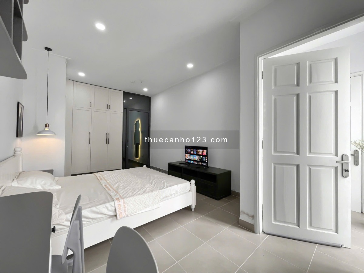 Cho thuê căn hộ 40m² đầy đủ nội thất, ở đường Võ Trần Toản, Q. Bình Thạnh – gần ngã tư Hàng Xanh