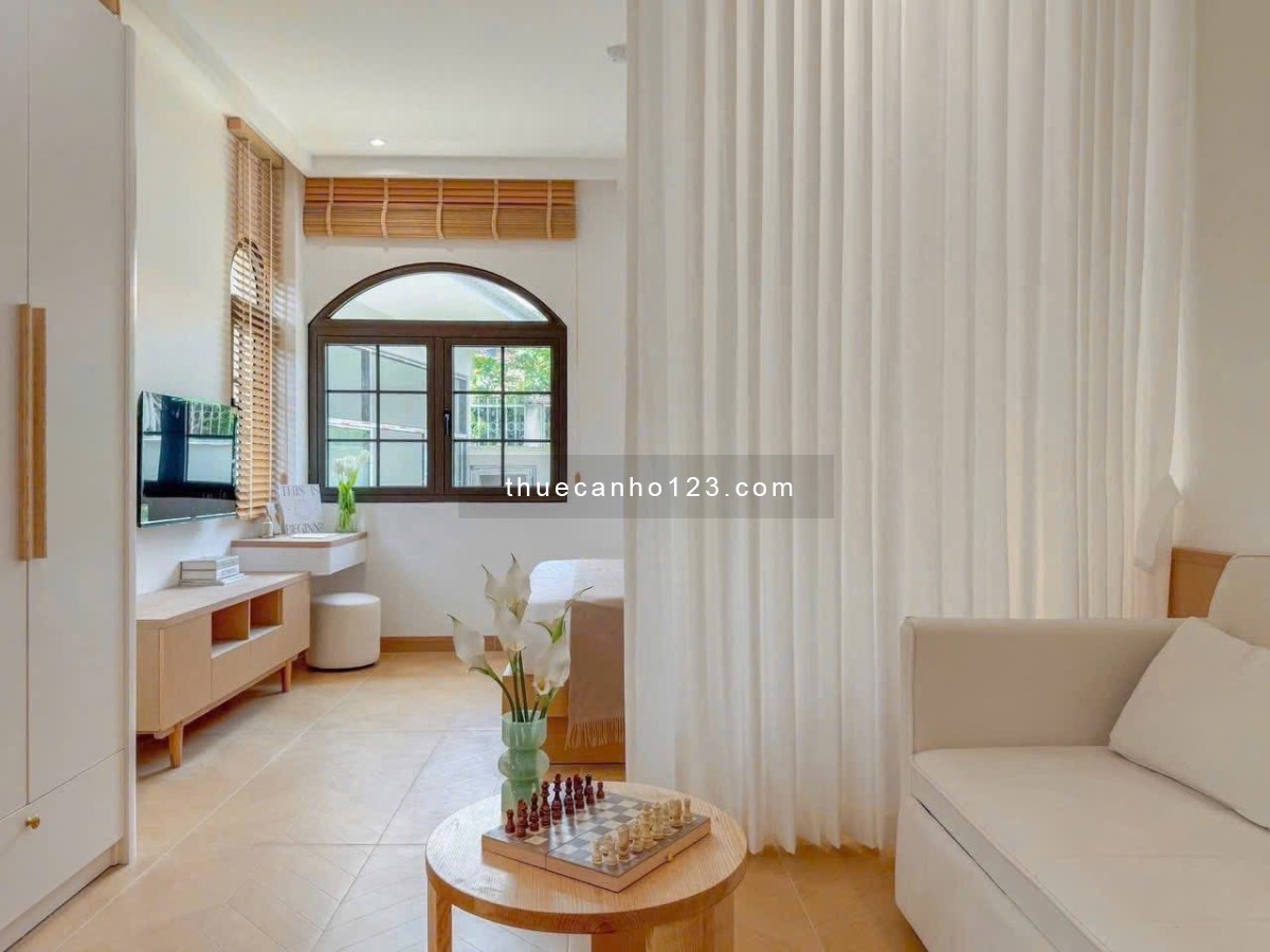 Cho thuê căn hộ tách bếp, rộng 45m², full nội thất – Khu Sân bay, đảm bảo an ninh