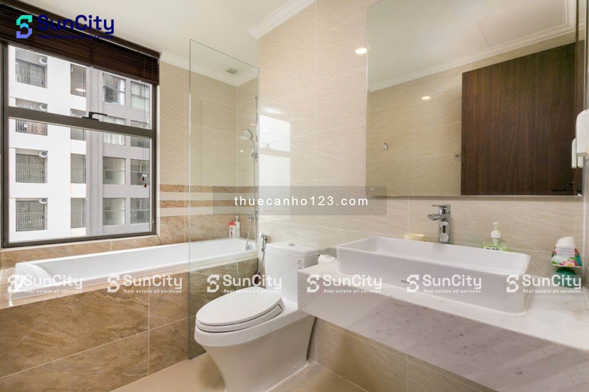 THUÊ SAIGON ROYAL 3PN2WC 1152 BAN CÔNG VIEW SÔNG CẦU BASON BẾN VÂN ĐỒN QUẬN 4 SÁT Q1 Q2LH0775924600
