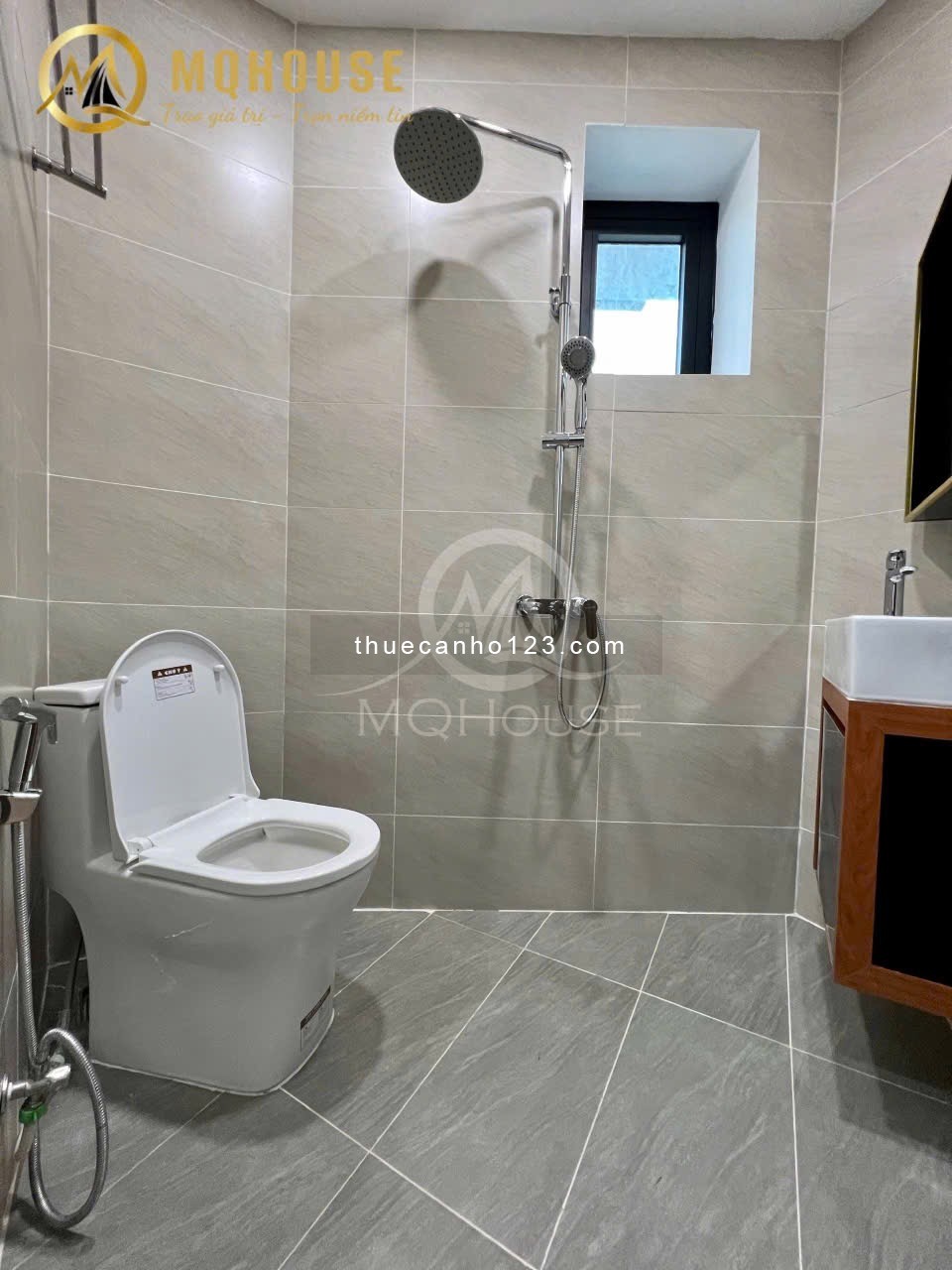 Cho thuê căn hộ studio đầy đủ nội thất tại Tân Bình