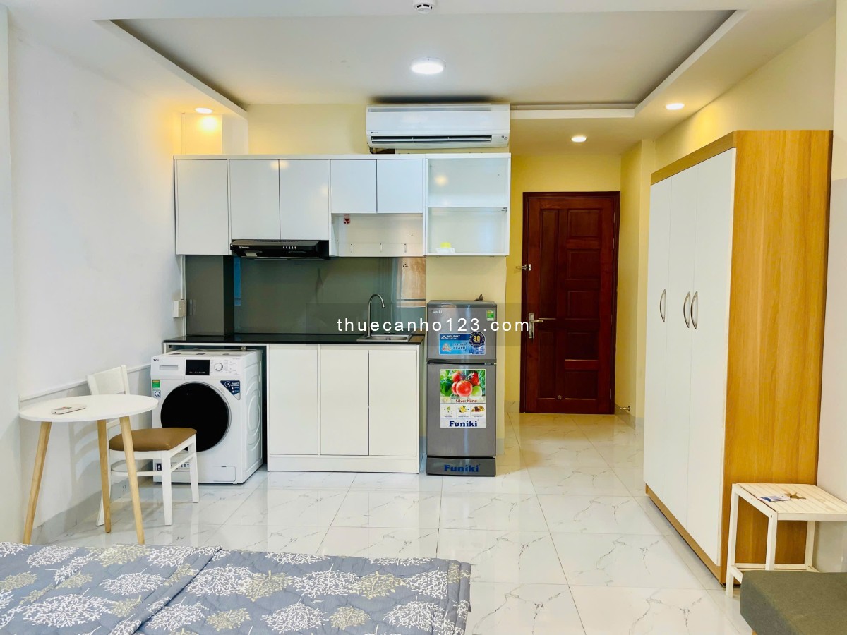 Cho thuê studio ban công lớn Q1, gần chợ Bến Thành, Bitexco, ngã sáu Phù Đổng, công viên 23/9,....