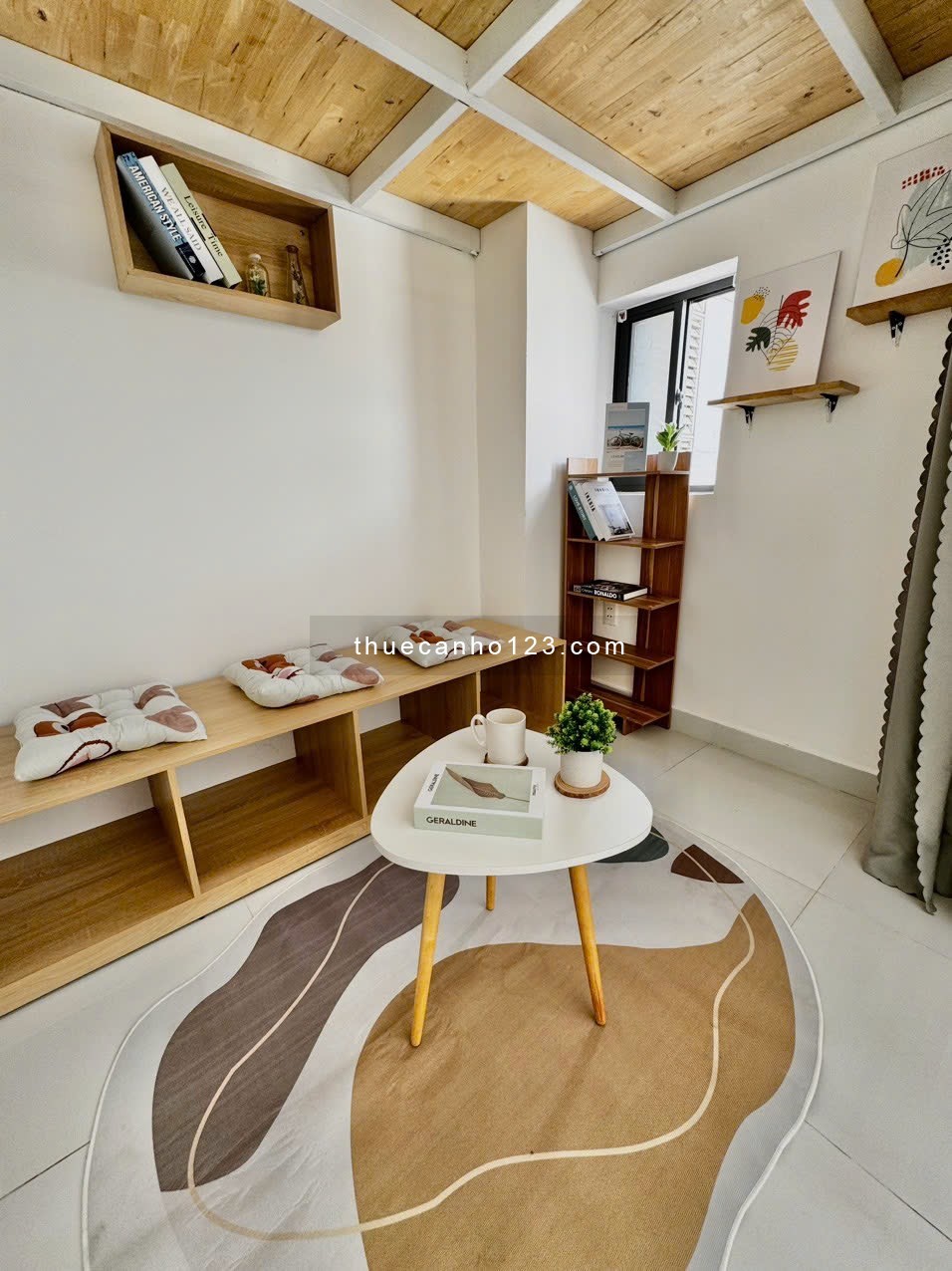 Cho thuê CHDV 40m² full nội thất, ban công, ở đường Điện Biên Phủ, Q. Bình Thạnh