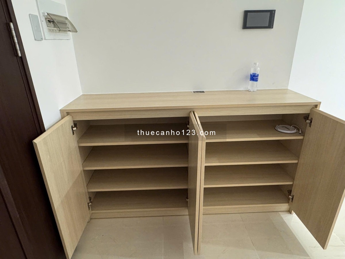 Chung cư Idico Tân Phú: Căn góc, 75m2, 2p ngủ, Có nội thất, 10tr/th