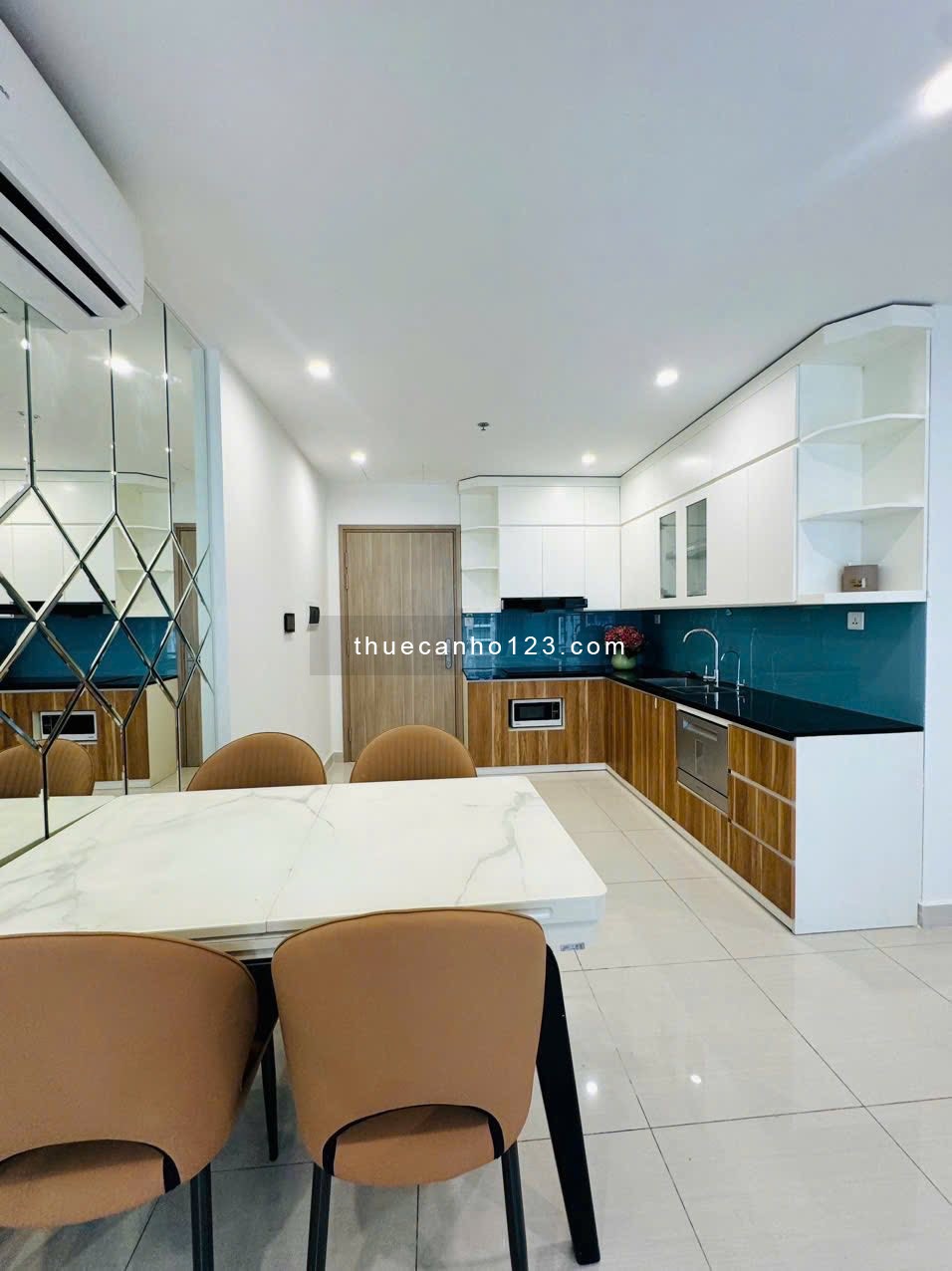 Cho thuê căn hộ 2 ngủ 1WC – Vinhomes Ocean Park