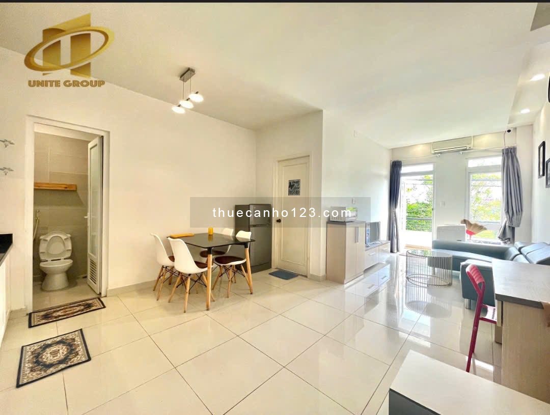 Cho thuê căn hộ 1PN -1PK ban công lớn, thoáng đẹp, ngay công viên Hoàng Văn Thu, khu K300