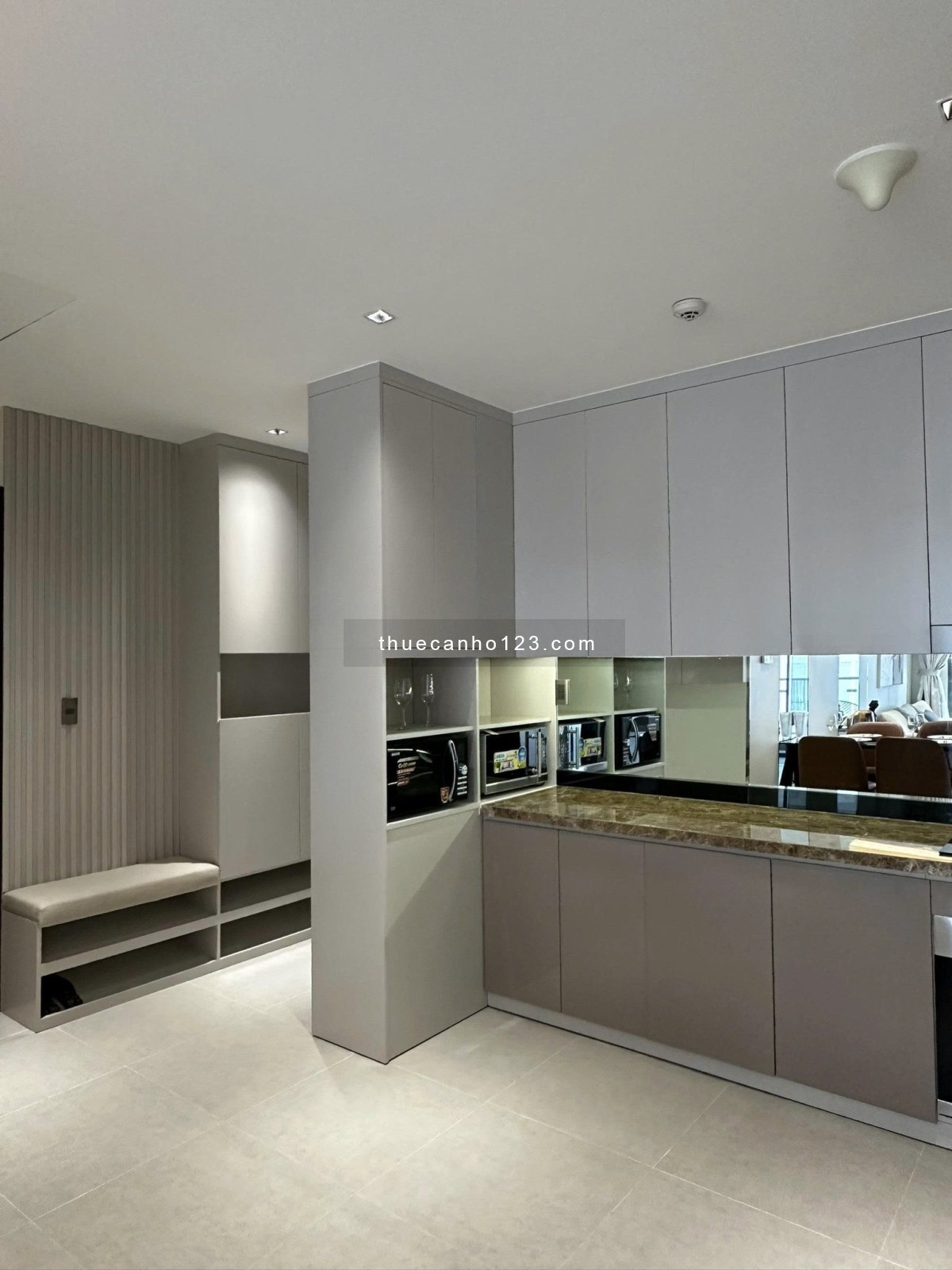 Cho thuê căn hộ The Gold View 94m² | Layout: 2PN, 2WC | 27 triệu/tháng