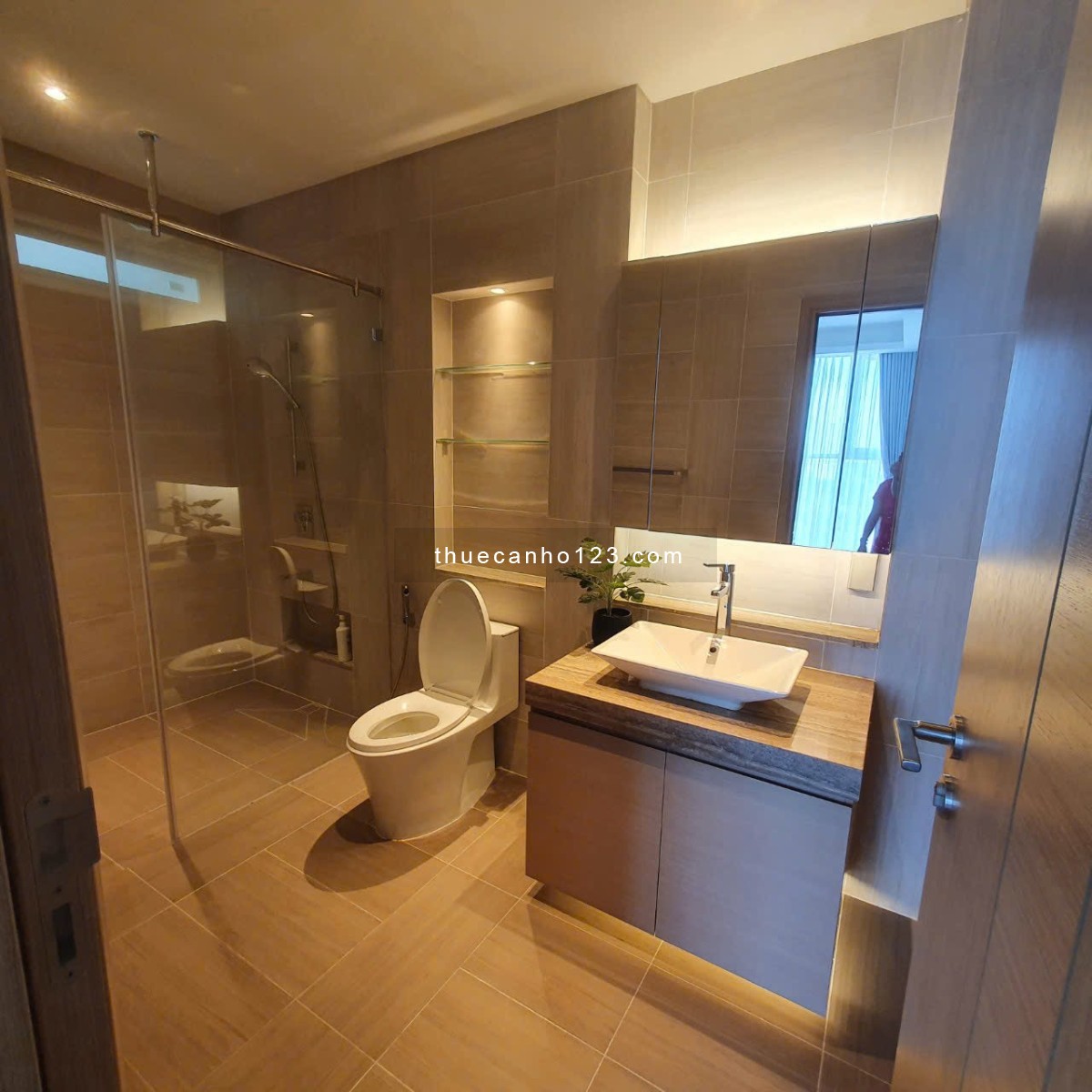 Cho Thuê Căn Hộ Sarina KĐT Sala, Q2, 2Pn 100m2