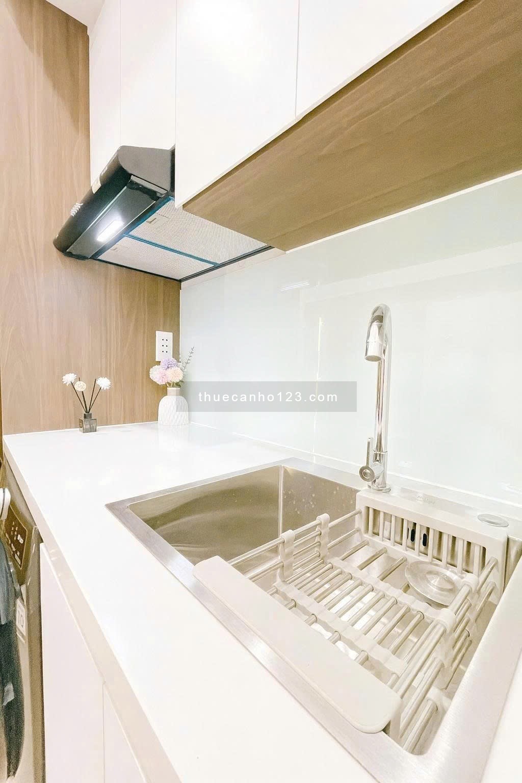 Cho thuê căn hộ duplex máy giặt riêng Tân Bình gần Sân bay