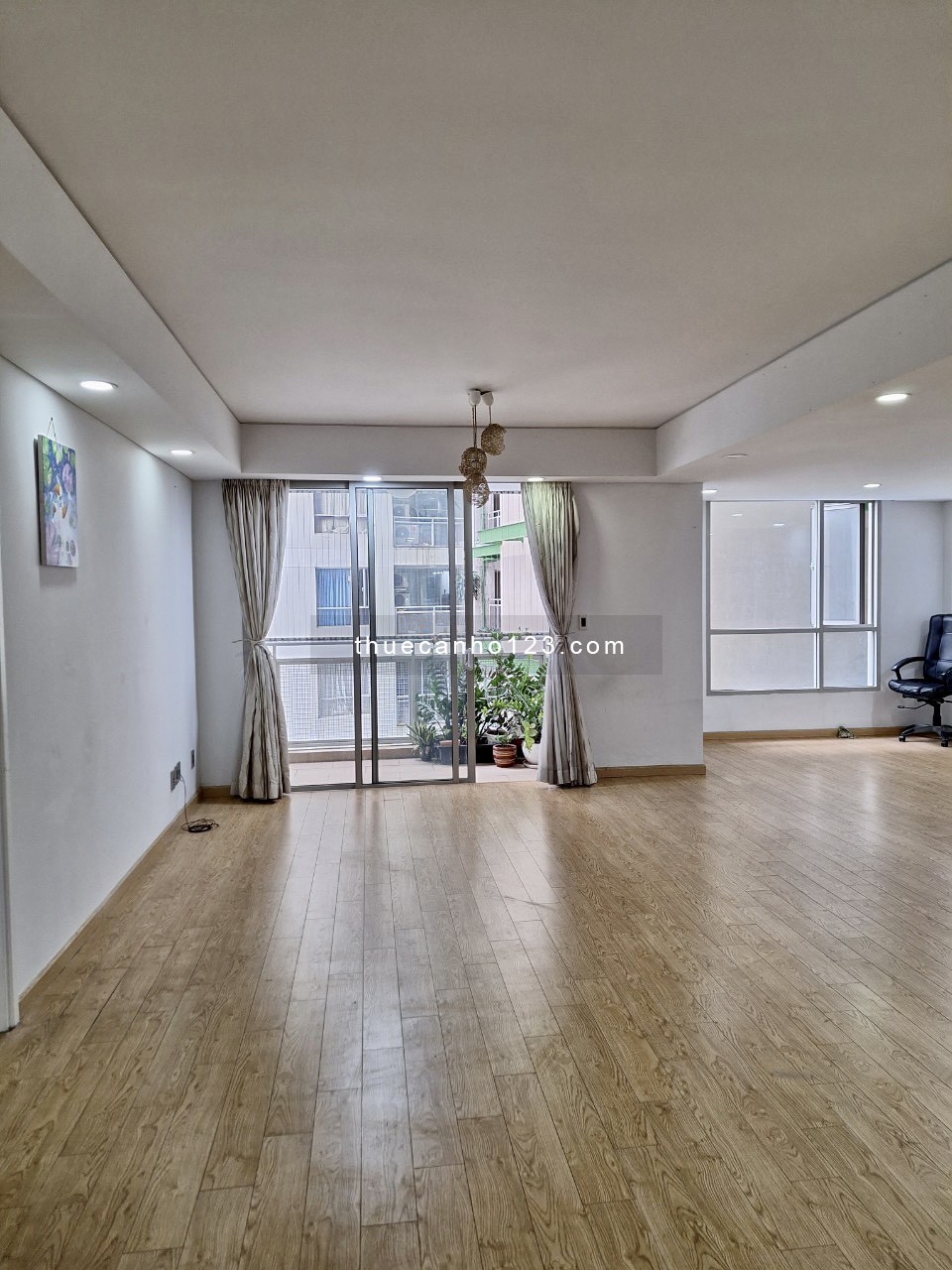 Cho thuê căn hộ Botanic Tower, 3Pn2Wc DT 113m2 [giỏ hàng 3 căn] #18.5Tr Tel 0942811343 Tony Xem 24/7