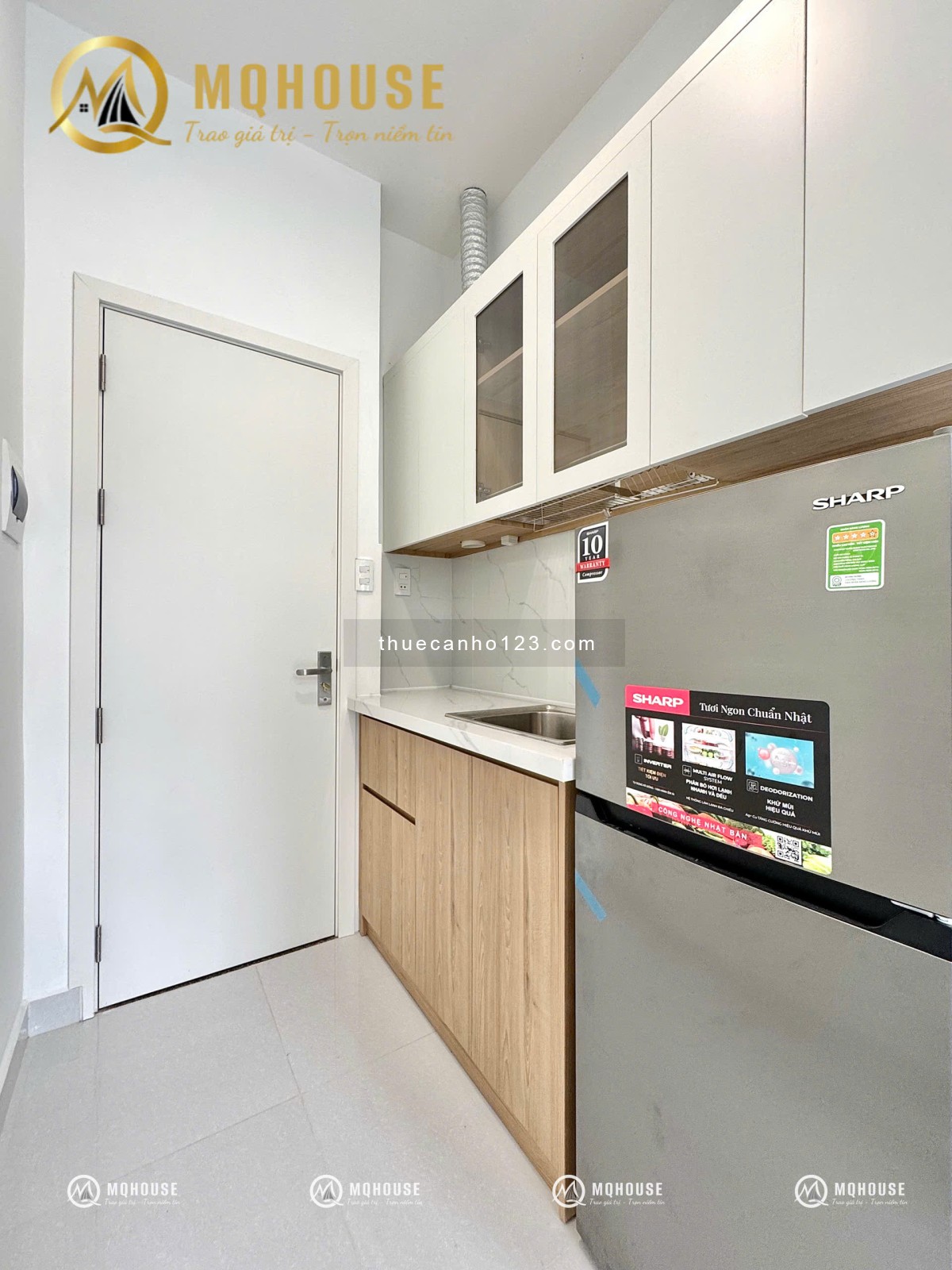 CHO THUÊ CĂN HỘ MINI STUDIO BAN CÔNG FULL NỘI THẤT ĐẸP GẦN ETOWN CỘNG HÒA