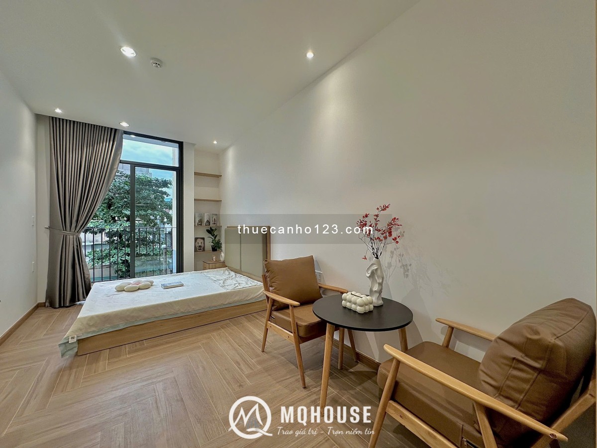 KHAI TRƯƠNG CĂN HỘ BAN CÔNG NỘI THẤT GỖ CAO CẤP GIẶT SẤY RIÊNG NGAY KHU K300 - LOTTE MART CỘNG HÒA