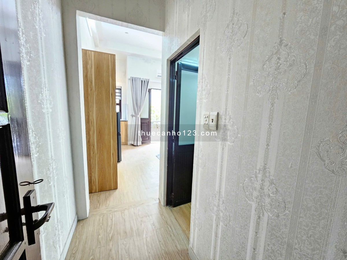 Căn hộ studio balcony _ MGR Đặng Văn Ngữ gần nhà thờ Ba Chuông _ Cầu Công Lý _ Hoàng Sa Phú Nhuận