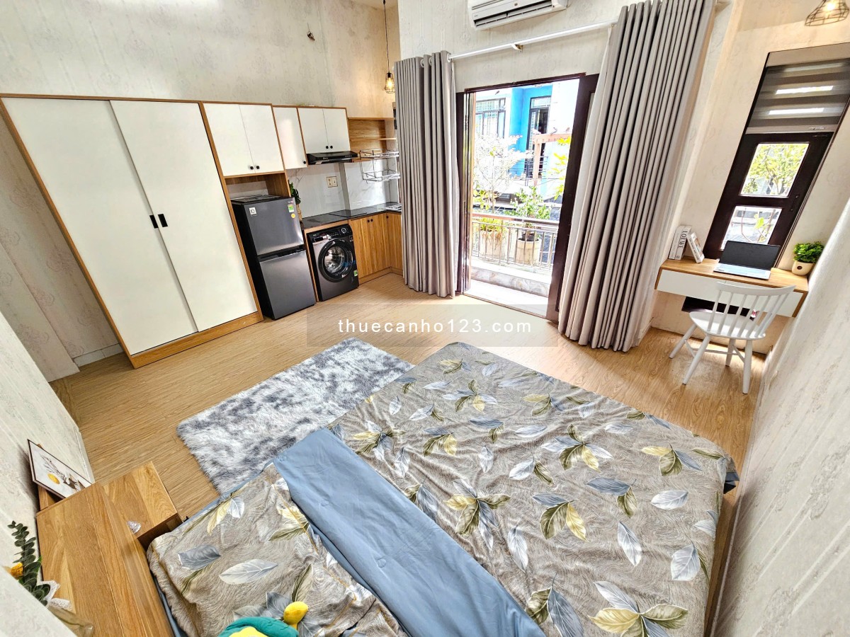 Căn hộ studio balcony _ MGR Đặng Văn Ngữ gần nhà thờ Ba Chuông _ Cầu Công Lý _ Hoàng Sa Phú Nhuận