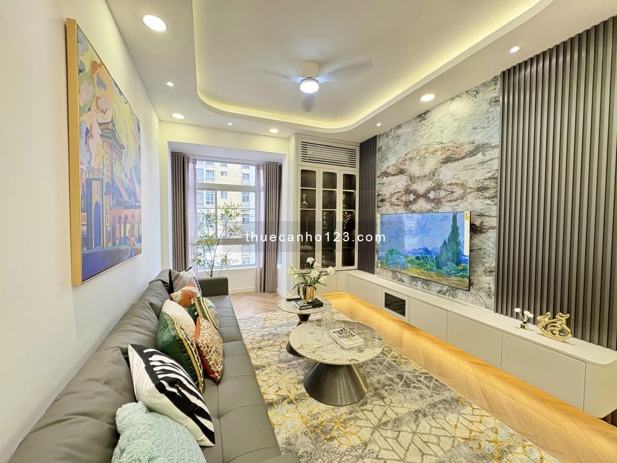Chính chủ cho thuê gấp căn góc đẹp nhất Sky Garden 1, DT 89 m2, 3PN, Full nội thất cao cấp, 32tr